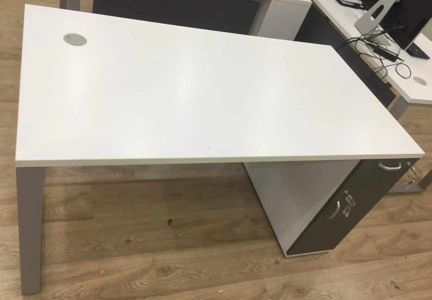 میز|میز تحریر و کامپیوتر|شیراز, معالی‌آباد|دیوار