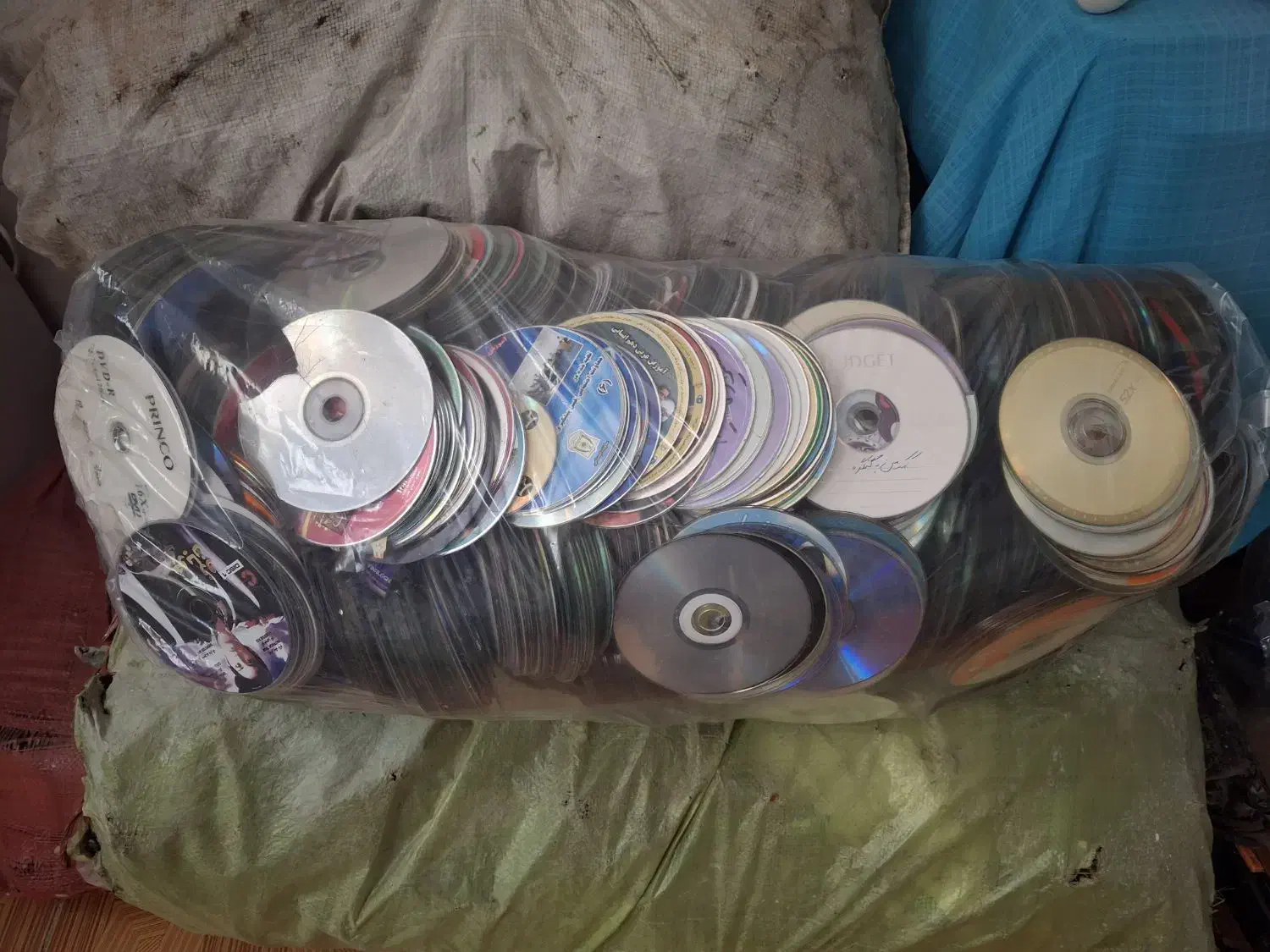 نوار cd و dvd|قطعات و لوازم جانبی رایانه|ملایر, |دیوار