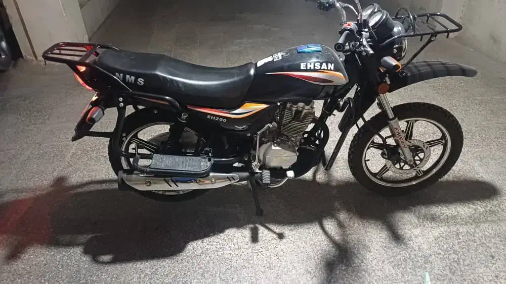 موتور احسان شکاری|موتورسیکلت|صدرا-فارس, فاز ۱|دیوار