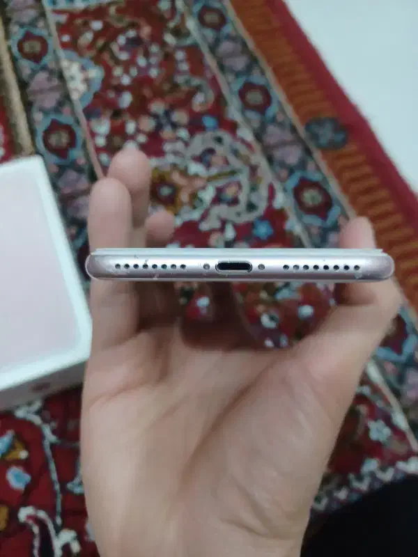 ایفون ۷ پلاس رزگلد ۱۲۸گ فروش فوری|موبایل|شیراز, شریف‌آباد|دیوار