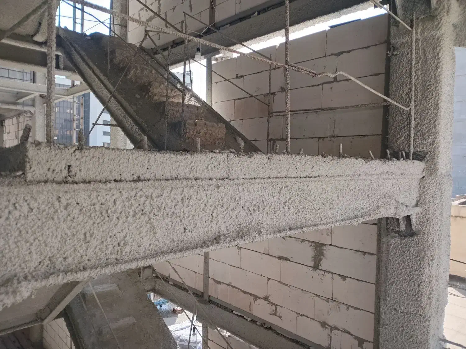 استخدام کارگر ساده|استخدام معماری، عمران و ساختمانی|تهران, شیراز|دیوار