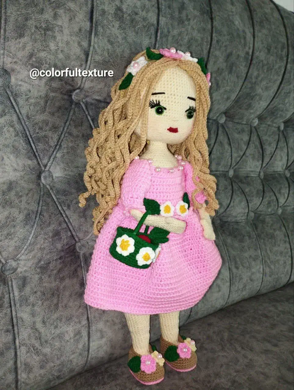 عروسک کاموایی|اسباب‌‌بازی|آستانه اشرفیه, |دیوار