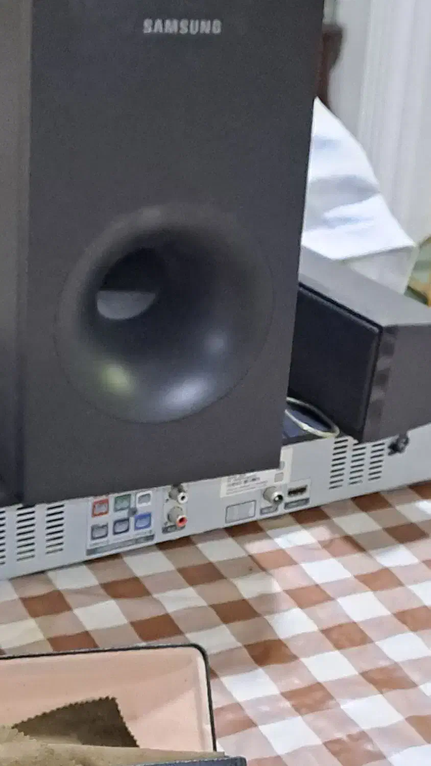 ال سی دی|تلویزیون و پروژکتور|ری, منصوریه منگل|دیوار