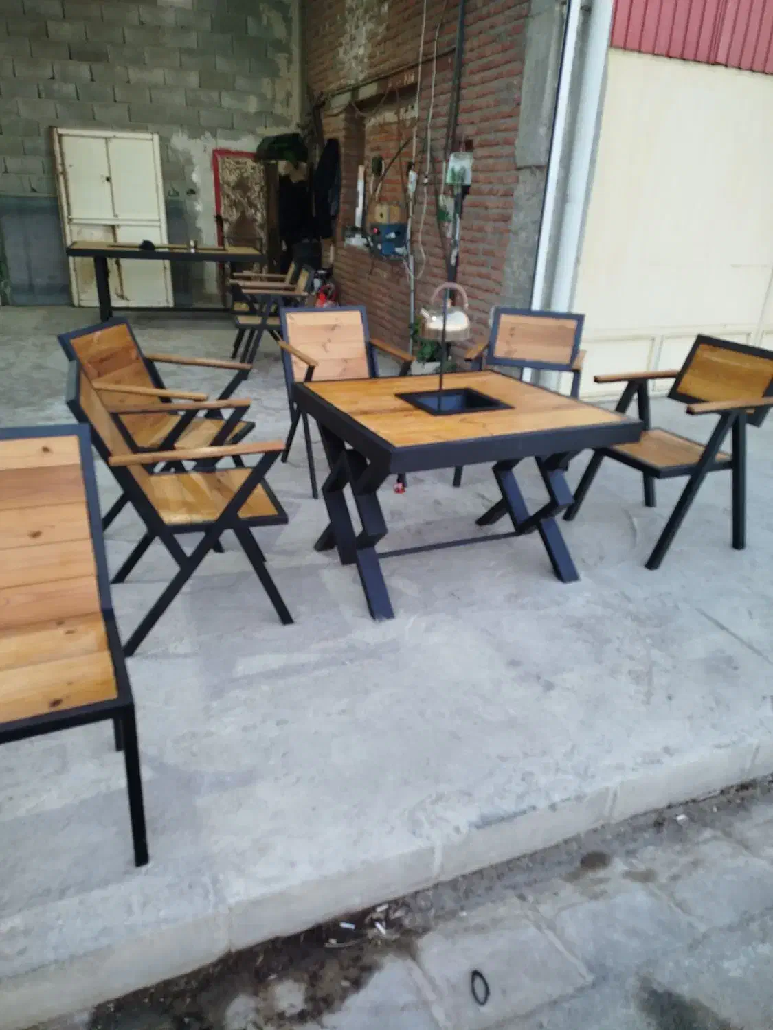 تولیدی صندلی و  میز آتشدان|صندلی و نیمکت|بناب, |دیوار