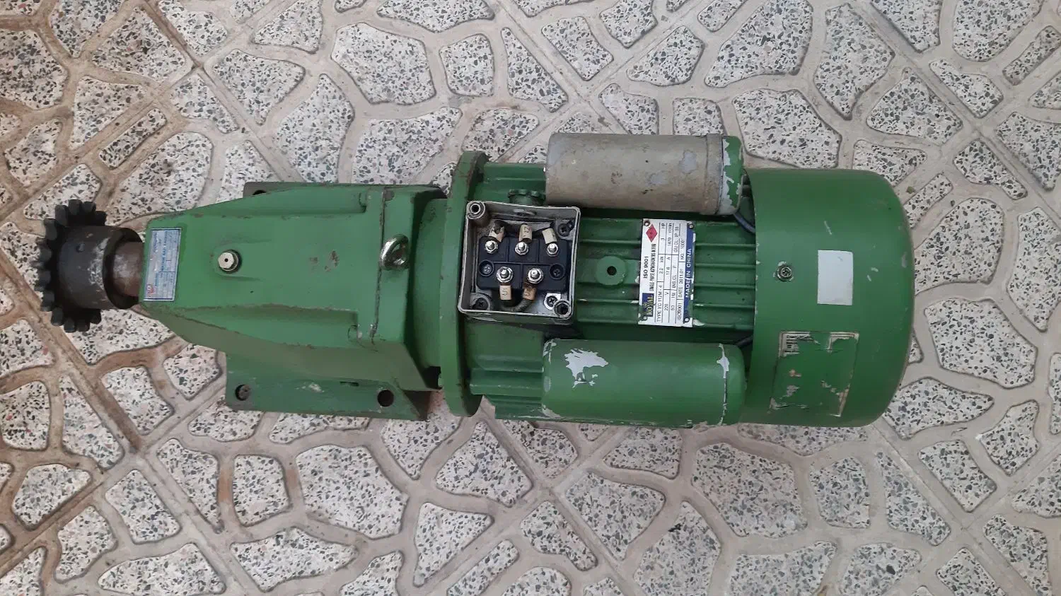 موتور گیربکس تک فاز بالابر کارکرده 3 hp 63 rpm|مصالح و تجهیزات ساختمان|فردیس, شهرک وحدت|دیوار