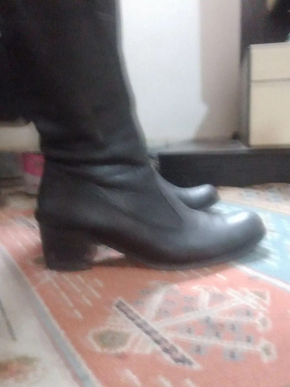 بوت چرم اصل|کیف، کفش، کمربند|رشت, منظریه|دیوار