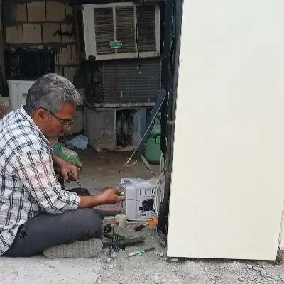 تعمیرانواع یخچال ساید کولر نصب سرویس اسپیلت تضمینی|خدمات پیشه و مهارت|بندرعباس, |دیوار