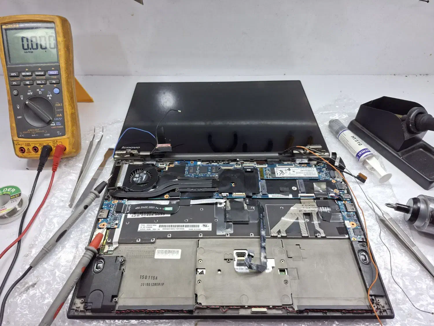 تعمیرات لپتاپ و تجهیزات کامپیوتری|خدمات رایانه‌ای و موبایل|شیراز, ملاصدرا|دیوار