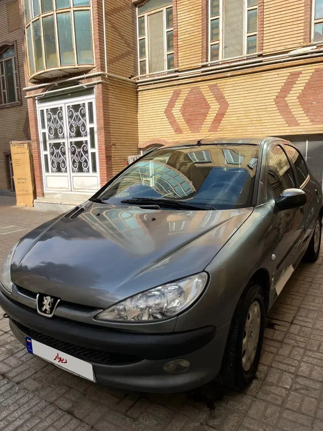 ۲۰۶ دلفینی|خودرو سواری و وانت|اراک, |دیوار