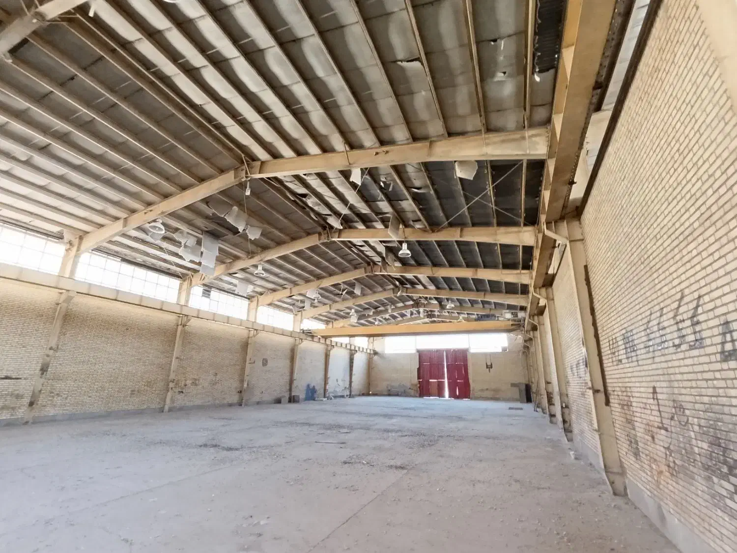 2600 متر کارخانه با جرثقیل و اداری فول امکانات|اجارهٔ دفتر صنعتی، کشاورزی، تجاری|پاکدشت, پاکدشت (مامازند)|دیوار