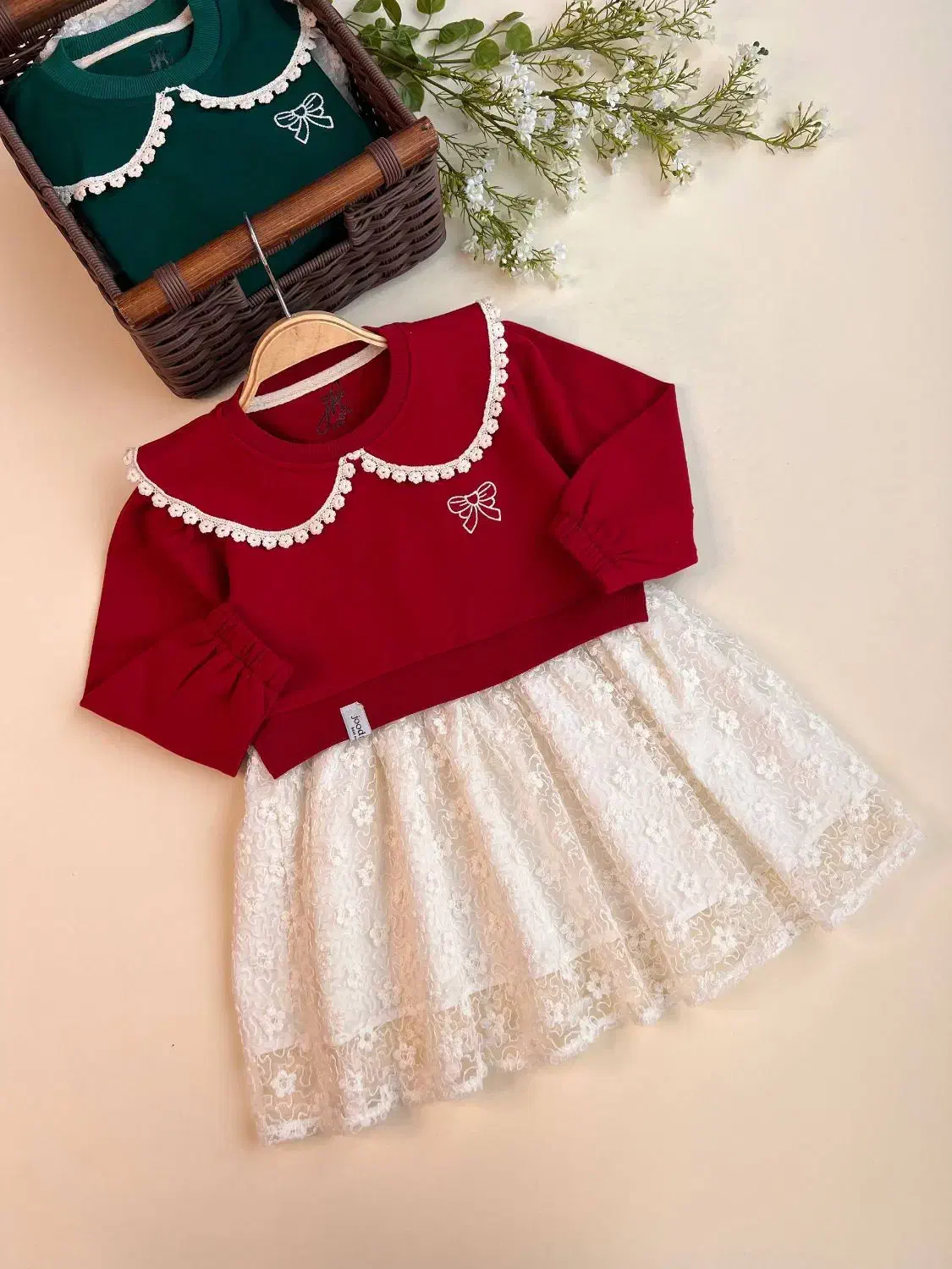 پیراهن دخترونه شیک|کفش و لباس بچه|خرم‌آباد, |دیوار