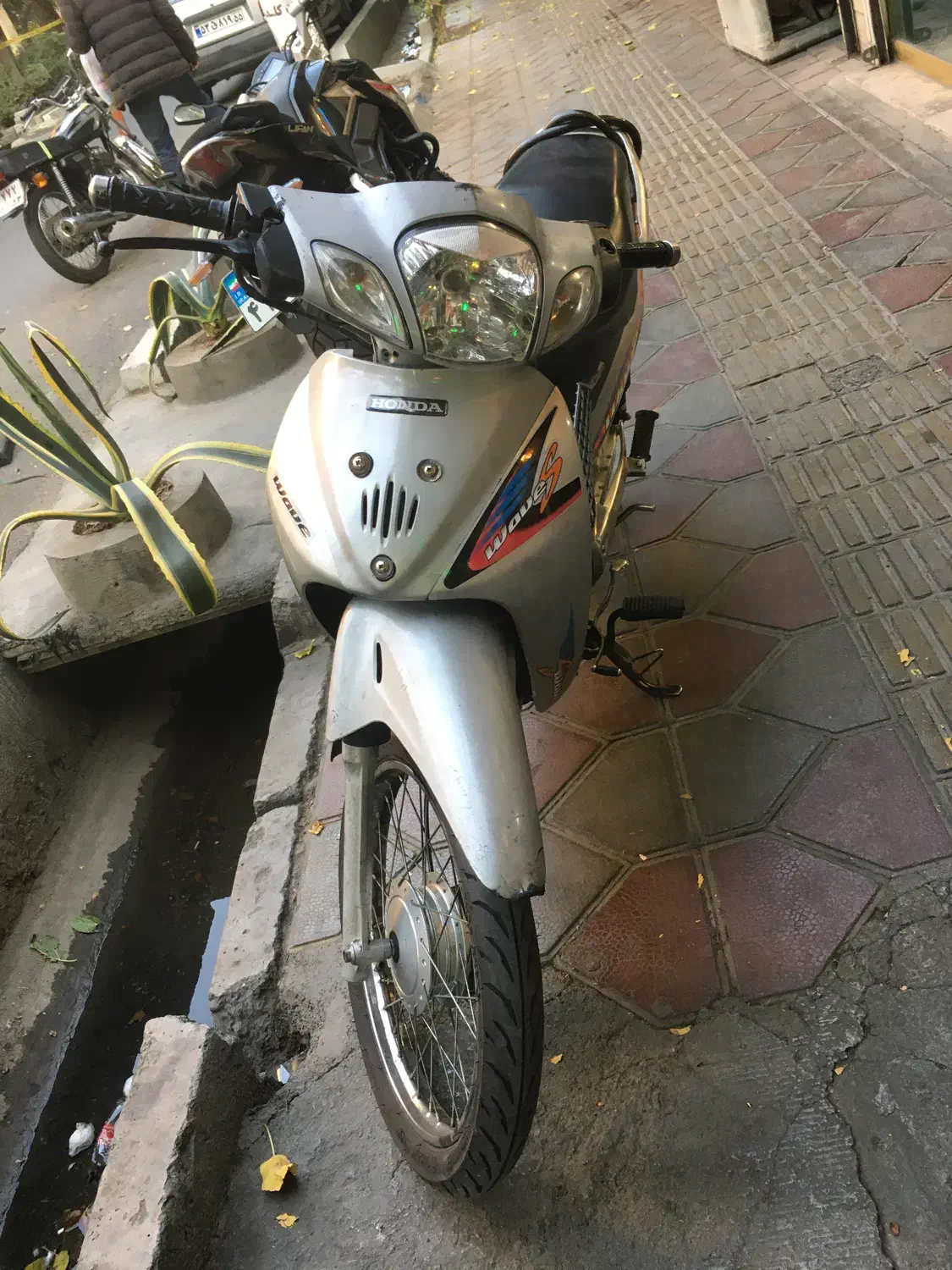 هندا ویو ژاپن|موتورسیکلت|تهران, دروس|دیوار