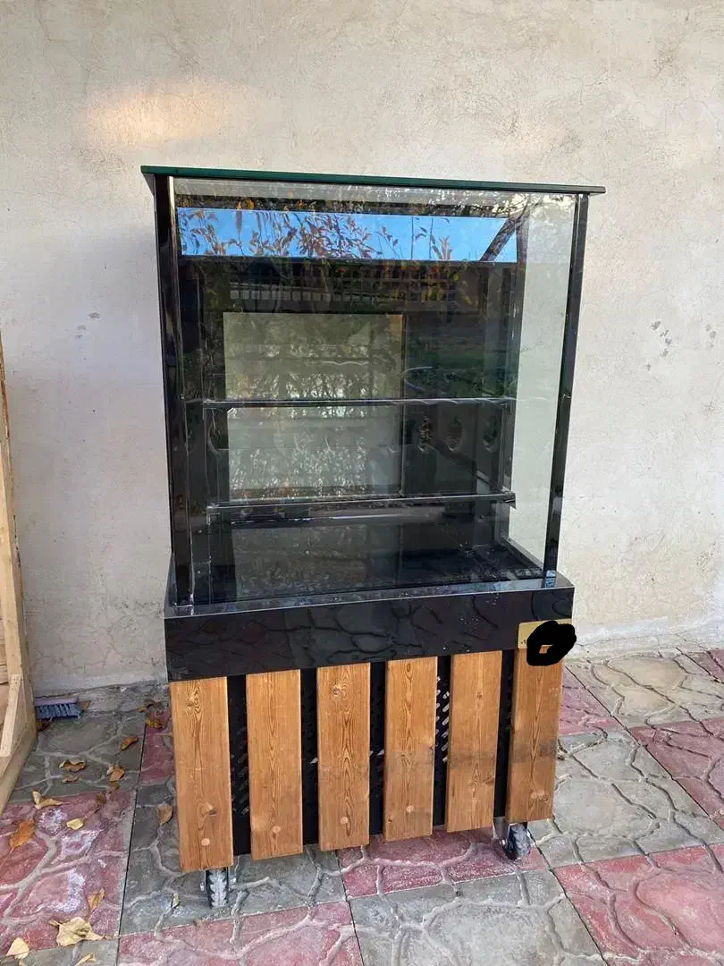 شوکیک یخچال ویترین|کافی‌شاپ و رستوران|سنندج, |دیوار