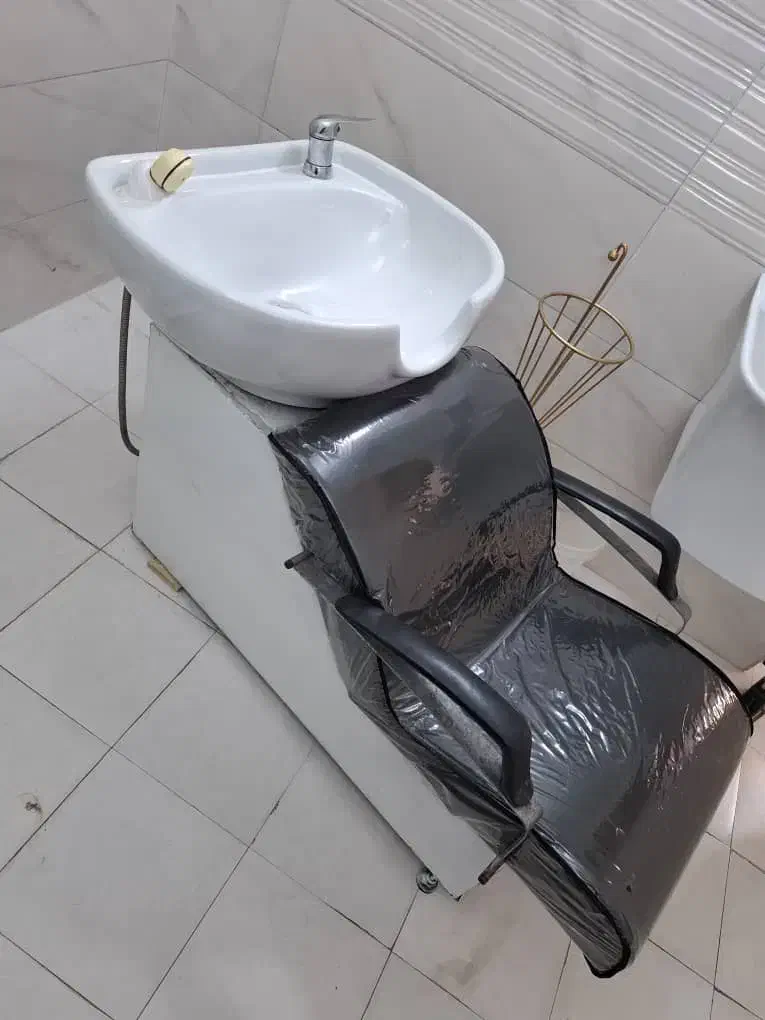 لوازم آرایشگاه درحدنو|آرایشگاه و سالن‌های زیبایی|بندر انزلی, باغ زمانی|دیوار