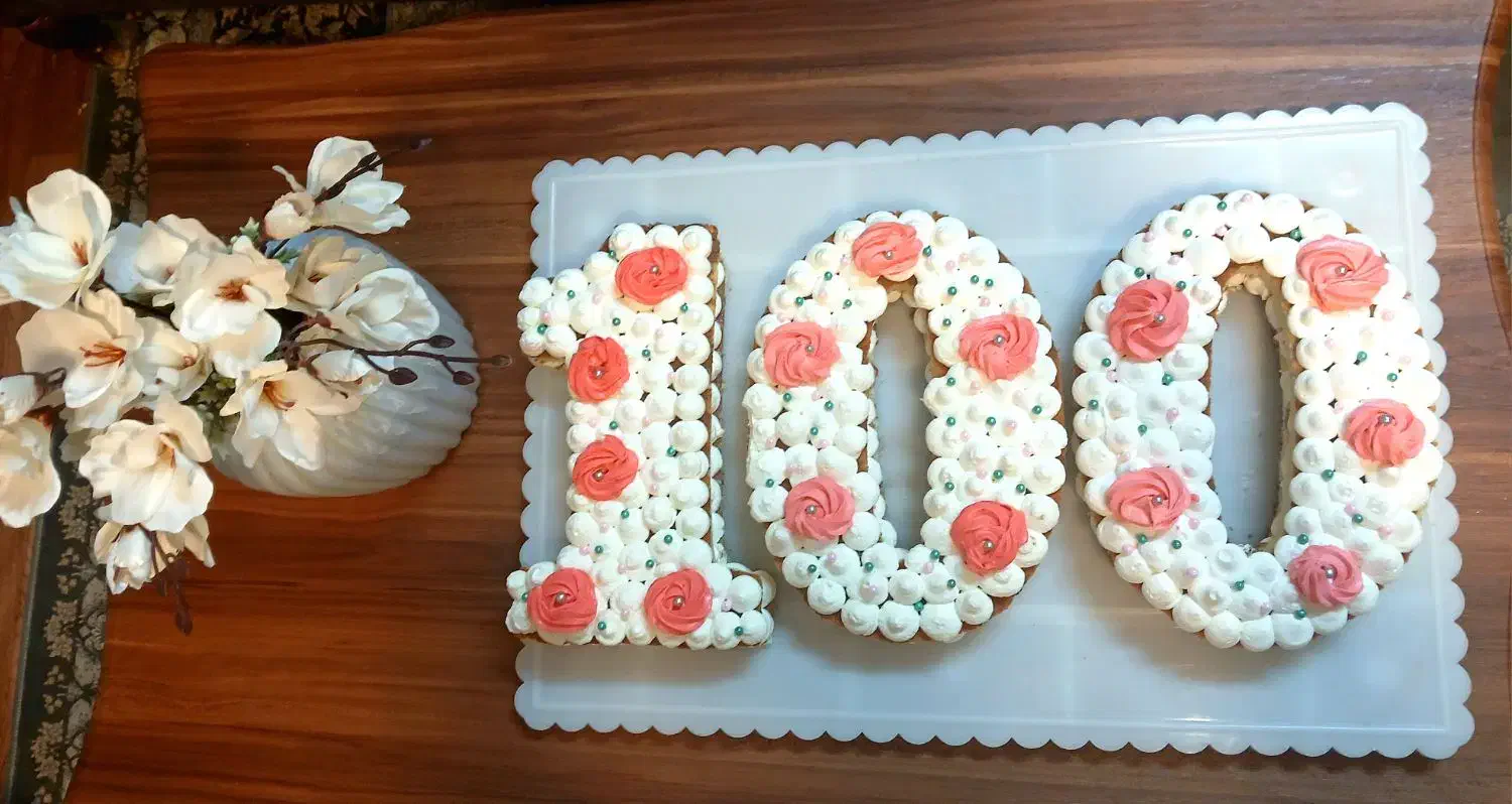 کیک تولد خانگی|خوردنی و آشامیدنی|تهران, شهرک زینبیه|دیوار