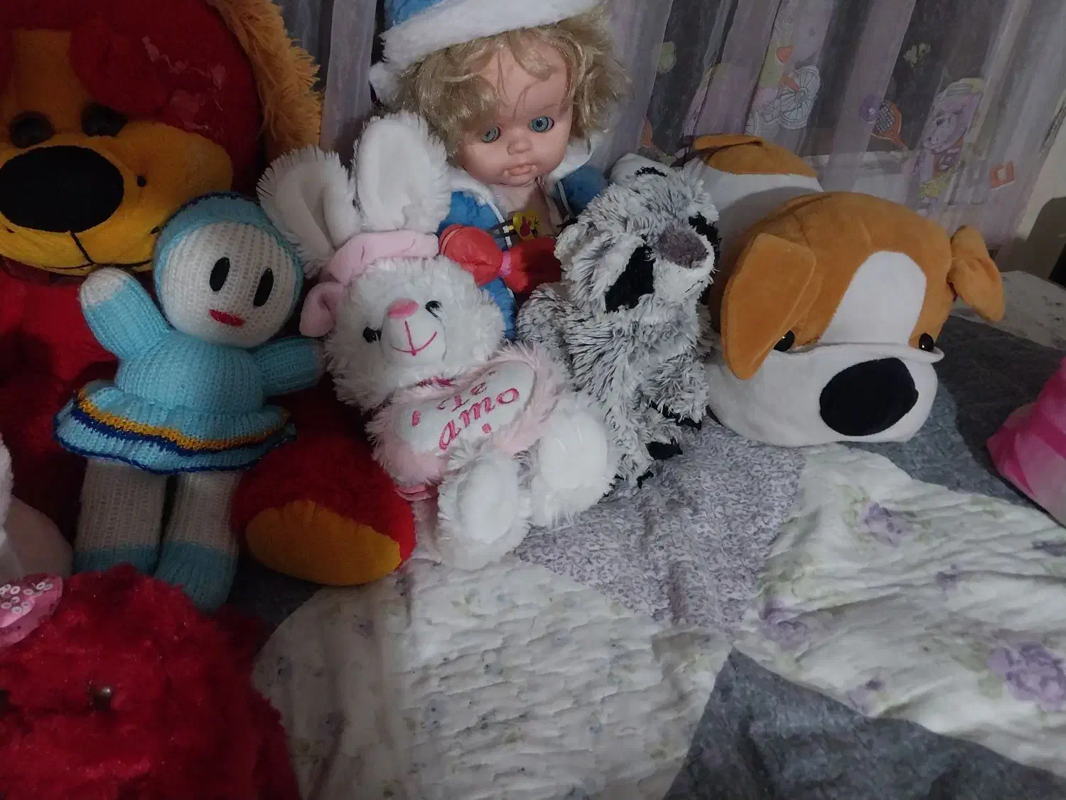 عروسک|اسباب‌بازی بچه|مشهد, هنرستان|دیوار