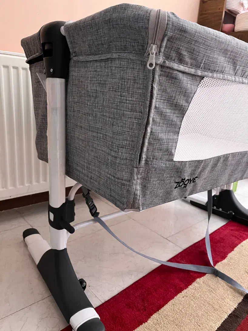 (تخت کودک)|تخت و صندلی بچه|کاشان, باغ فین|دیوار