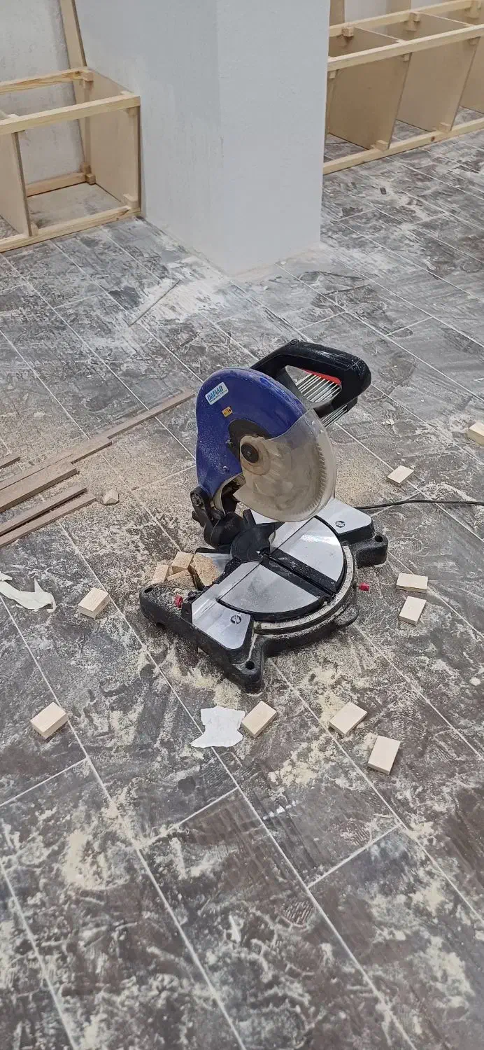 فارسی بر هیوندای|ابزارآلات|اردبیل, |دیوار