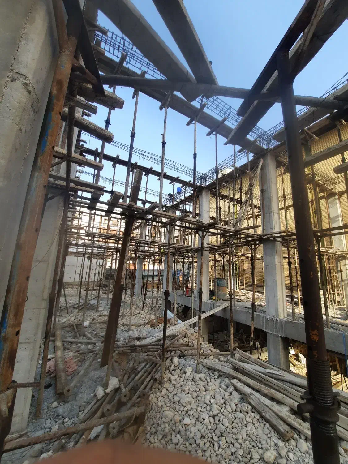 ارماتوربندی وقالب بندی|خدمات پیشه و مهارت|دلوار, |دیوار