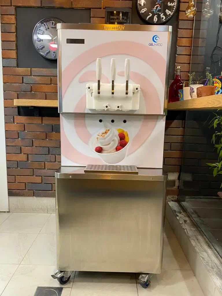 دستگاه بستنی قیفی،سه فاز، ژلماتیک ایتالیا|کافیشاپ و رستوران|کیش, |دیوار