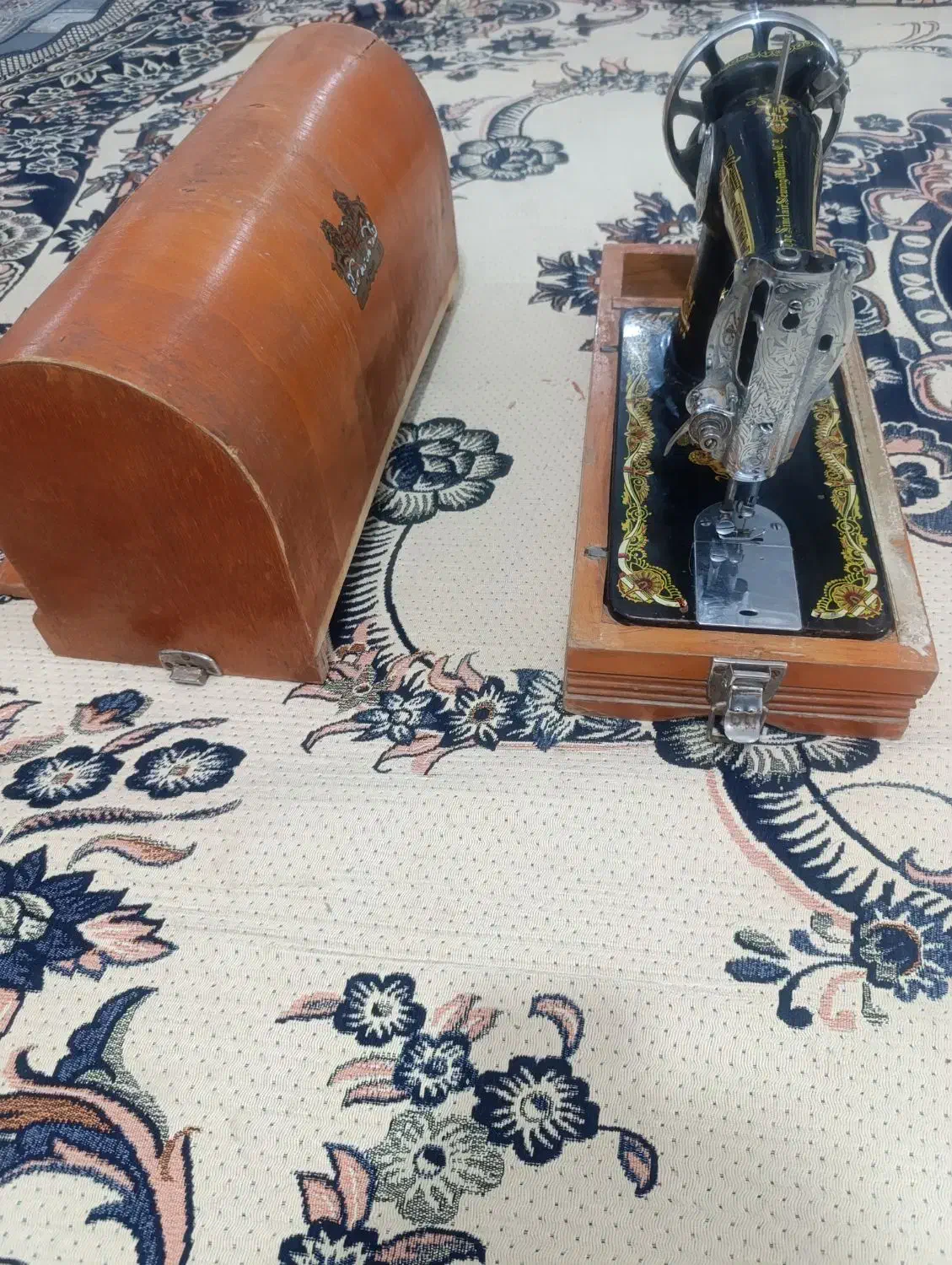 چرخ خیاطی دوشیر نشان|چرخ خیاطی و ریسندگی|زرندیه, |دیوار