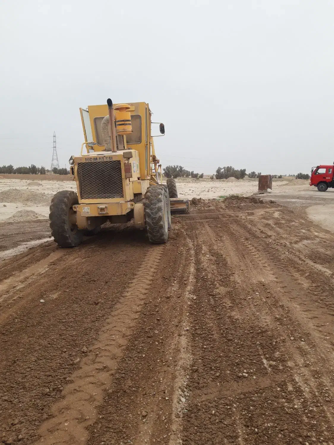 راننده گریدر هستم باسابقه بالا|خدمات پیشه و مهارت|زابل, |دیوار