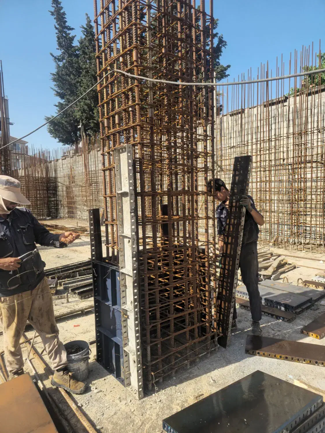 اجرای اسکلت بتنی و سازه نگهبان|خدمات پیشه و مهارت|محمودآباد, |دیوار