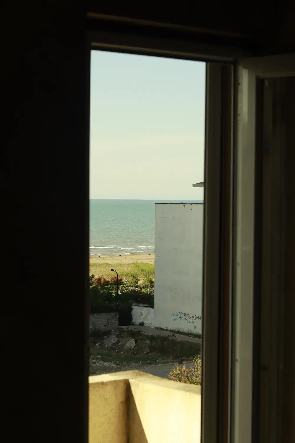 رهن کامل واحد طبقه چهارم با دید کامل دریا سرخرود|اجارهٔ آپارتمان|سرخرود, |دیوار