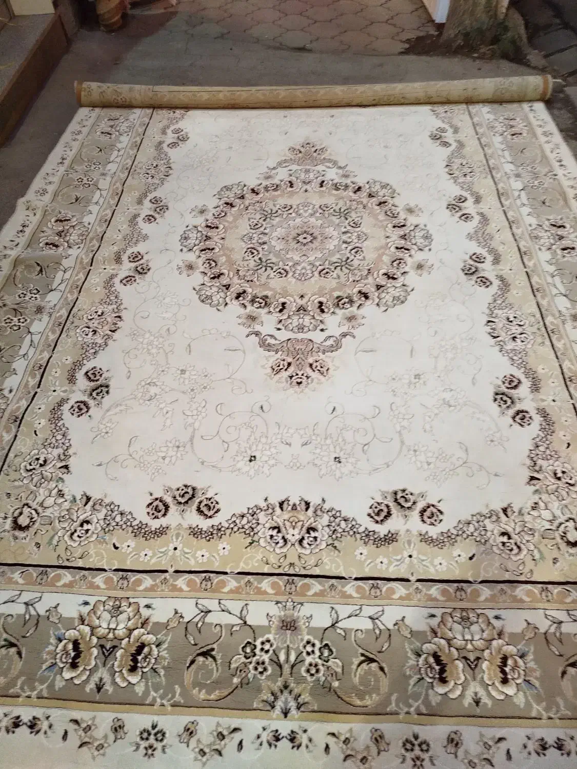 انواع فرشهای ماشینی دست دوم فروشی|فرش|میانه, |دیوار