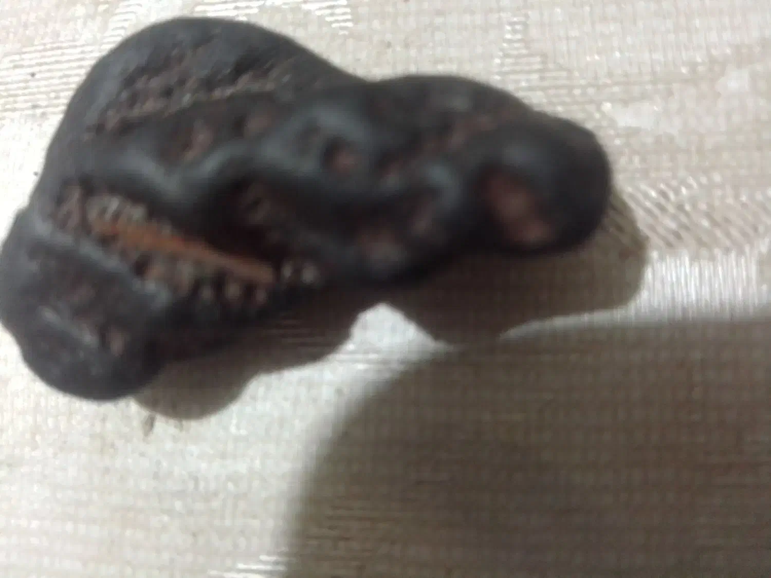 سنگ‌ سختی خیلی بالابراثر ضربه شکست ناپذیر....|جواهرات|مشگین شهر, |دیوار