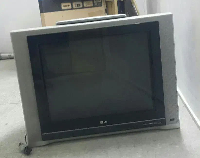 تلویزیون ال جی|تلویزیون و پروژکتور|خمینی‌شهر, |دیوار