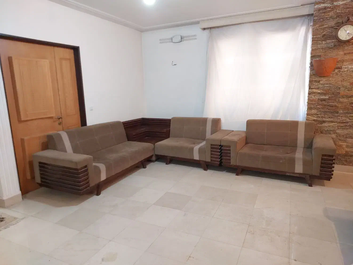 فروش مبل دسته دوم|مبلمان خانگی و میز عسلی|کاشان, شهید زجاجی|دیوار