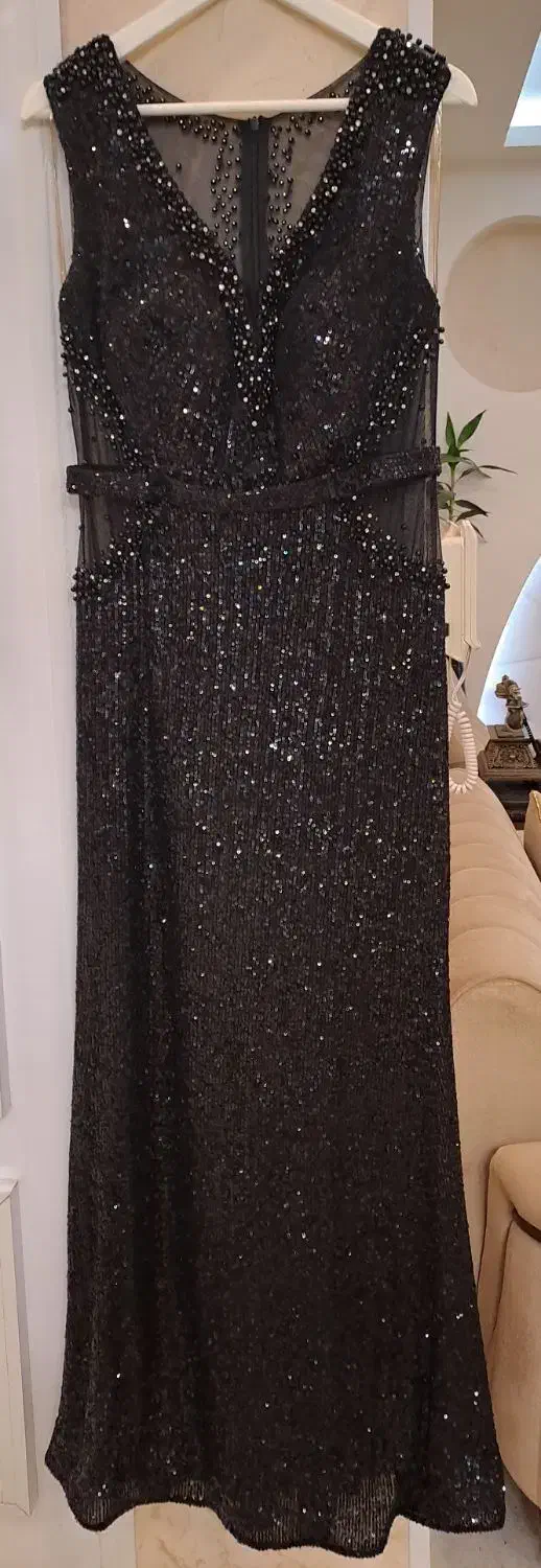 دو عددلباس مجلسی|لباس|لنگرود, |دیوار