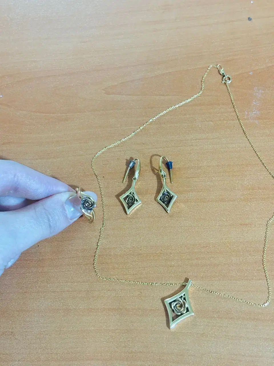 نیم ست زیبای نو|جواهرات|خرم‌آباد, |دیوار