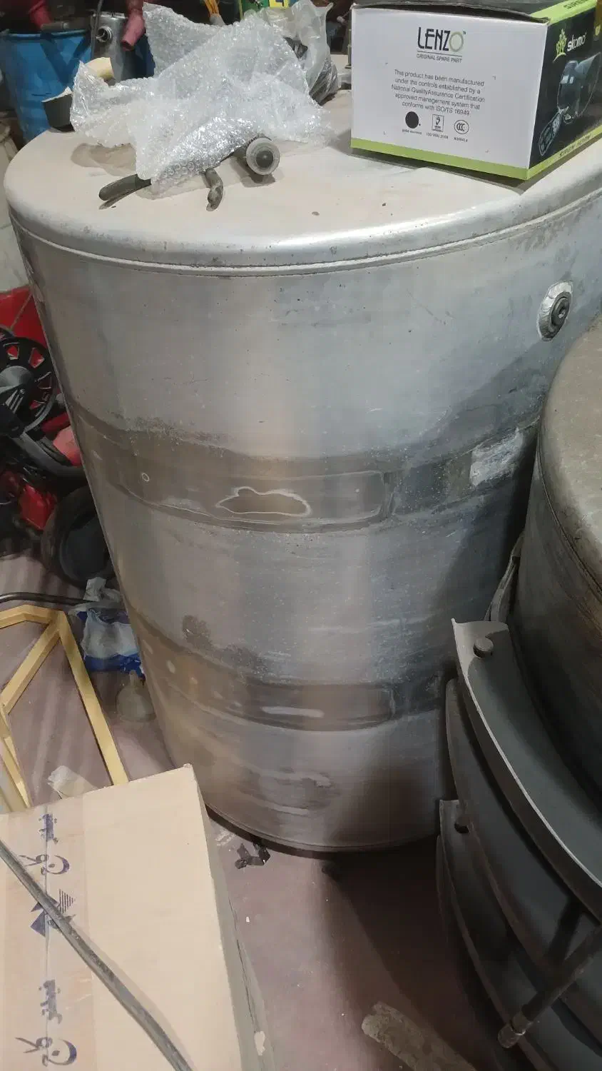 باک گازوییل ولوو اف اچ|قطعات یدکی و لوازم جانبی|نائین, |دیوار