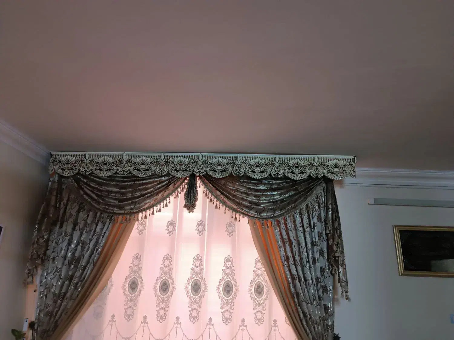 پرده|پرده، رانر، رومیزی|مشهد, مشکینی (شهرک غرب)|دیوار