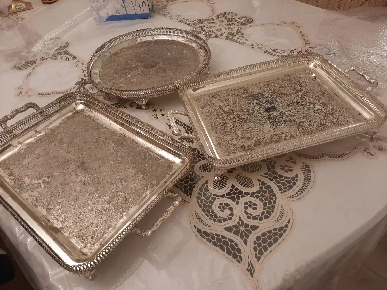 سینی سیلور|ظروف سرو و پذیرایی|رشت, کاکتوس|دیوار