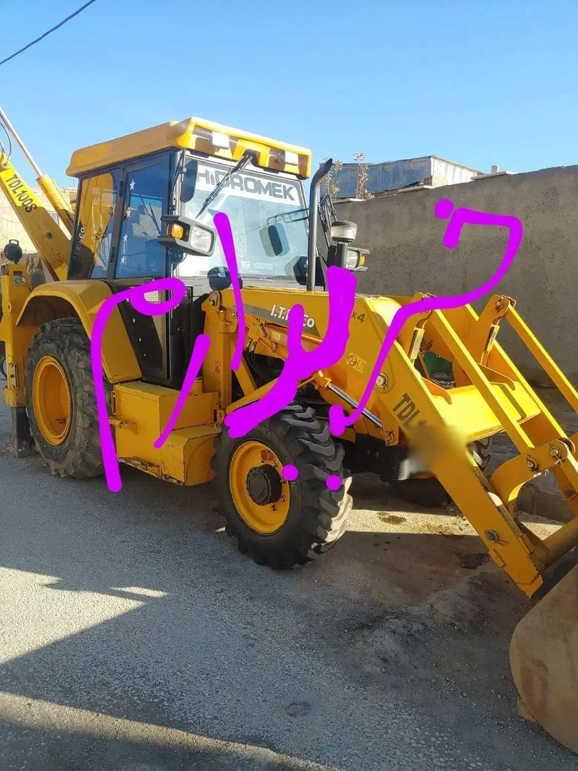 بیل بکهو تی دی ال .سنوپارس..|خودرو سنگین|تهران, آشتیانی|دیوار