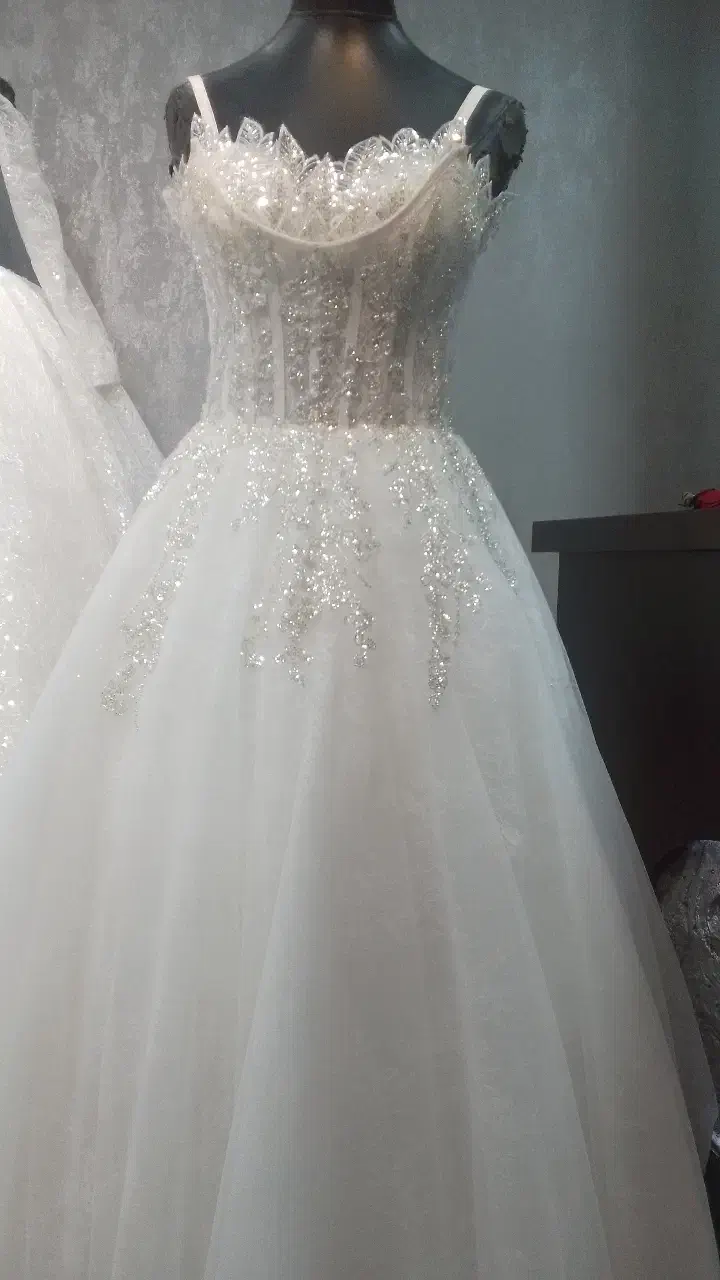 لباس عروس|لباس|باقرشهر, |دیوار