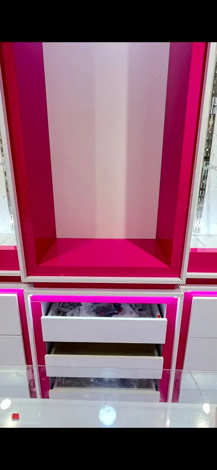 دکور با تمامی لوازم|فروشگاه و مغازه|پرند, فاز ۳|دیوار