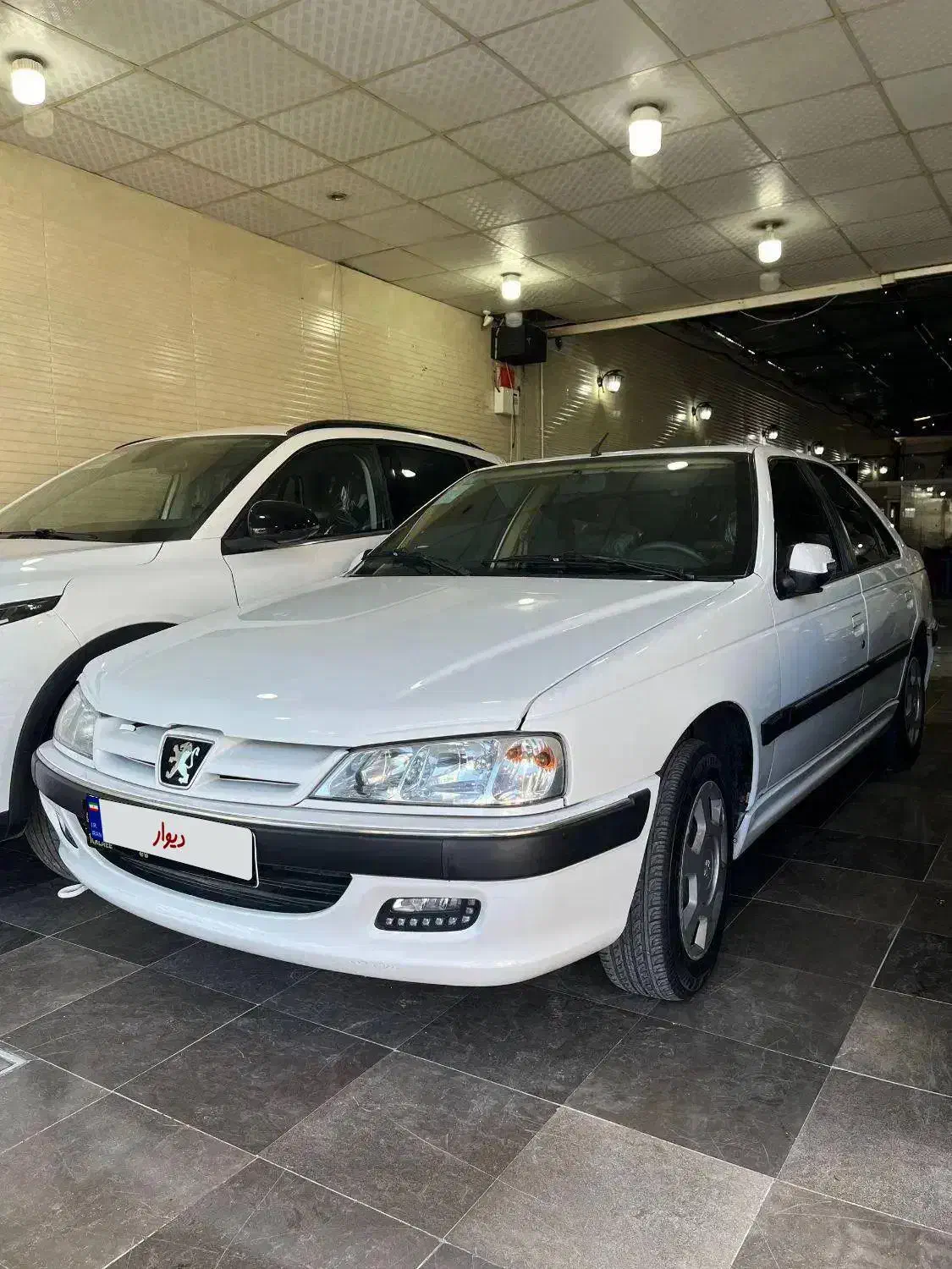 پارس مدل 1402|خودرو سواری و وانت|قم, باغ شریفی|دیوار