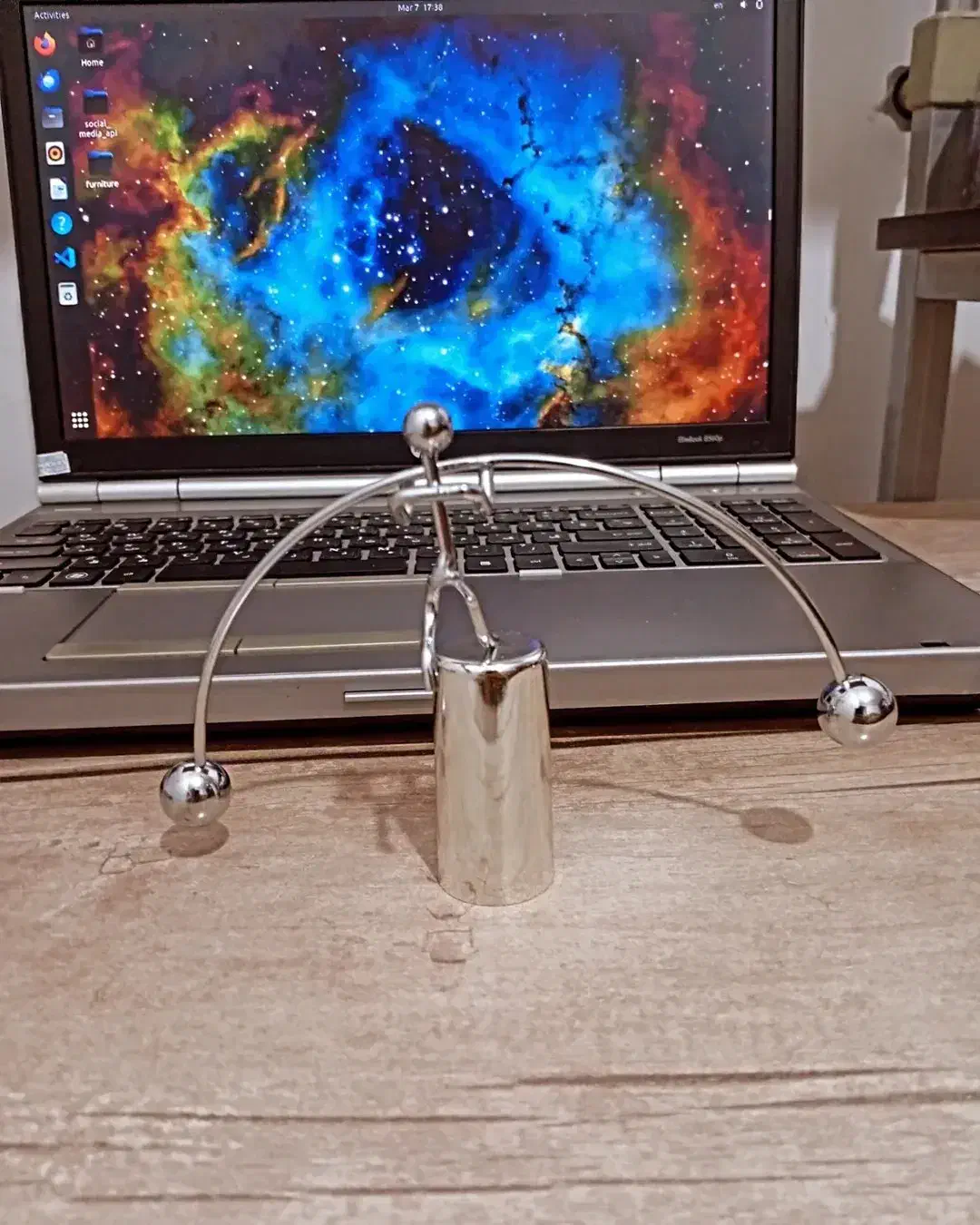 آونگ طرح آدمک|اسباب و اثاث بچه|دزفول, |دیوار