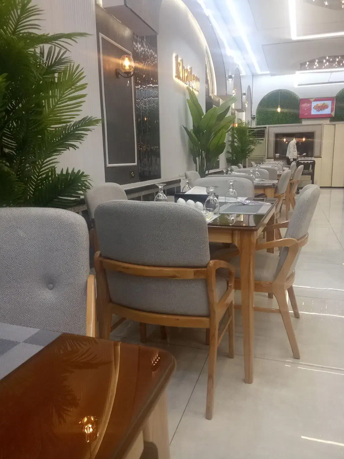 کافه باغ|استخدام خدمات فروشگاه و رستوران|یاسوج, |دیوار