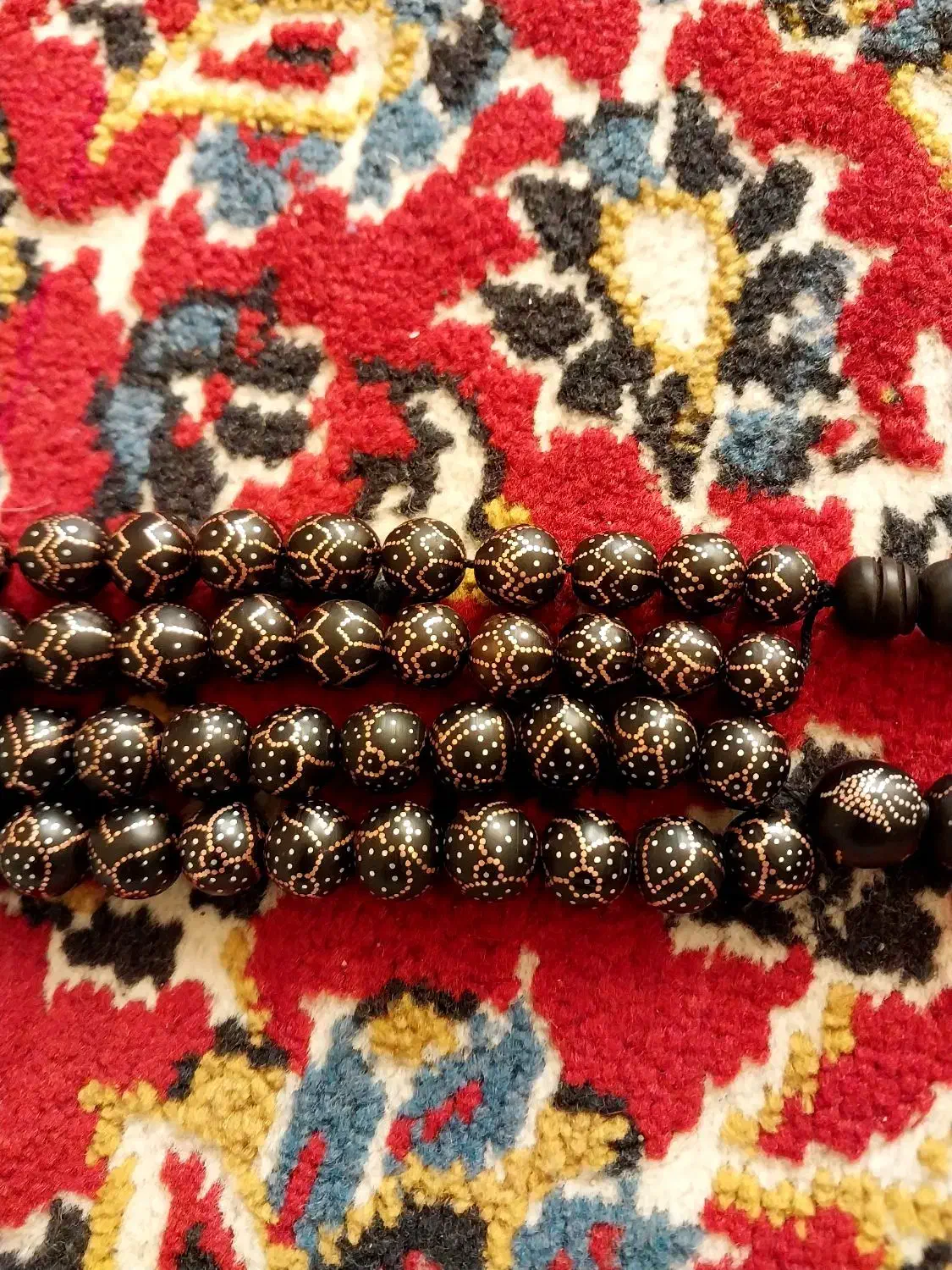 تسبیح|کلکسیون اشیاء عتیقه|بردسیر, |دیوار