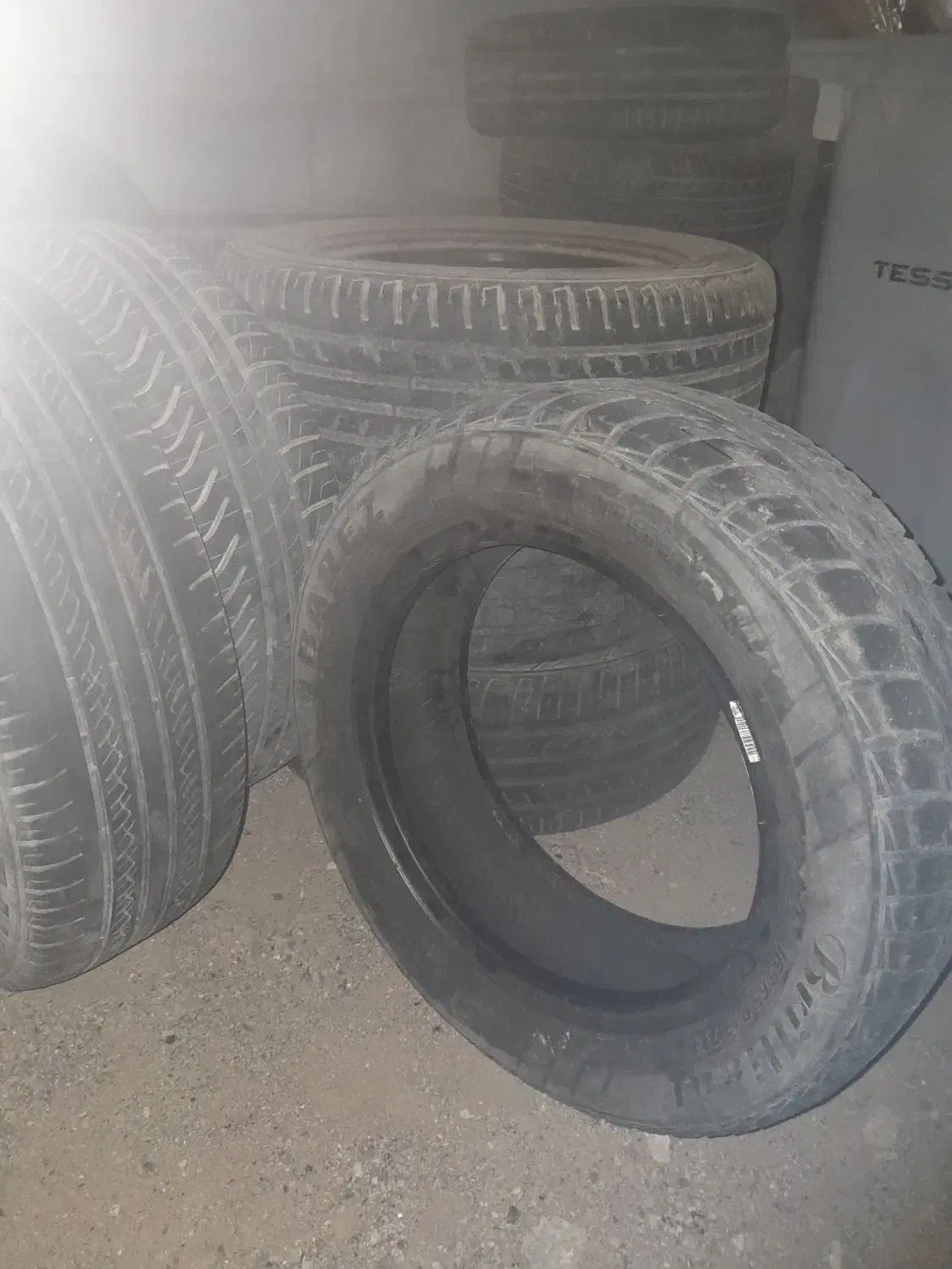 لاستیک دست دوم|قطعات یدکی و لوازم جانبی|بند زرک, |دیوار