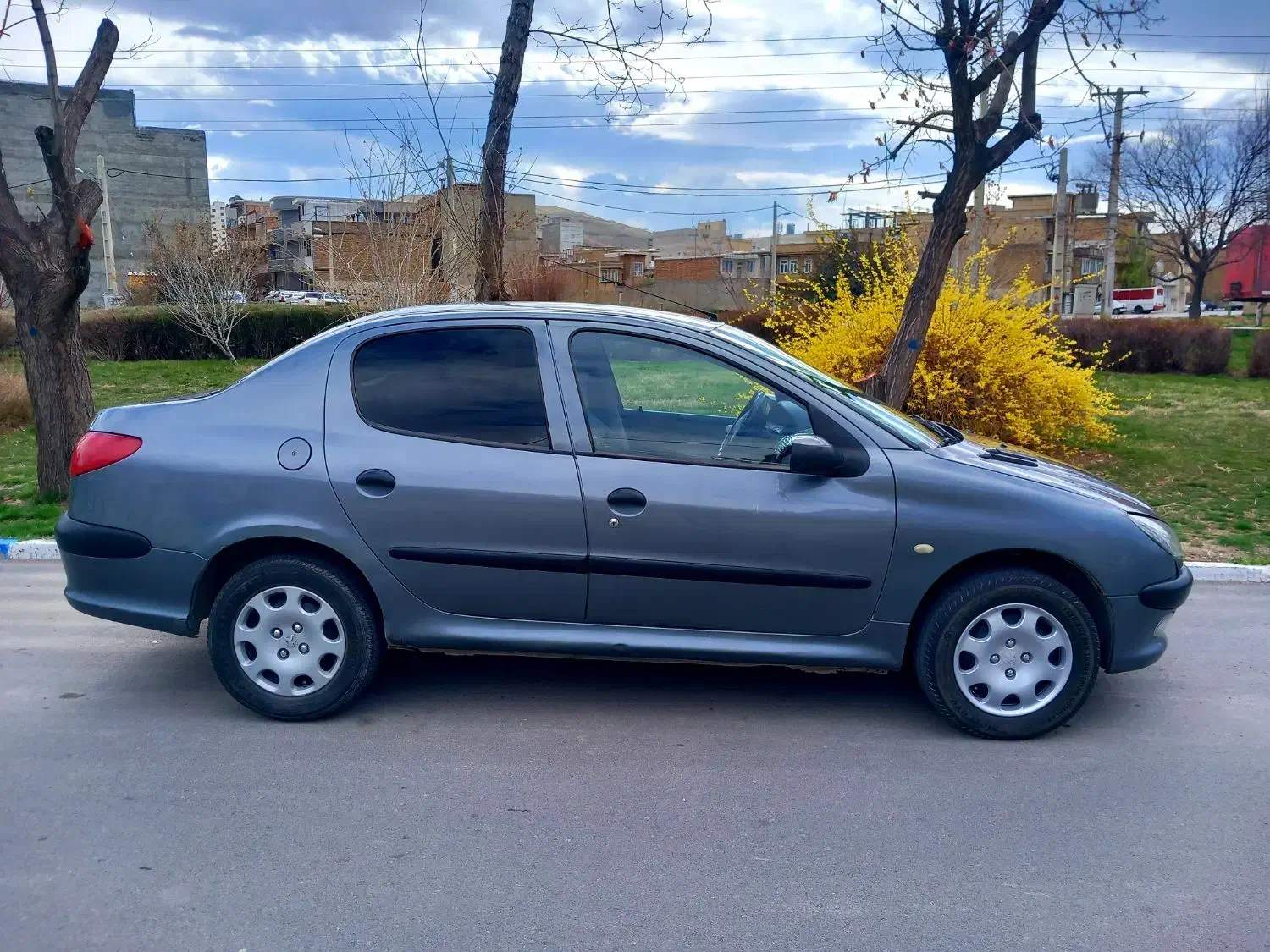 sd206|خودرو سواری و وانت|ارومیه, |دیوار