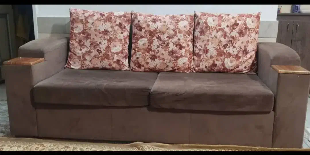 مبل کارکرده|مبلمان خانگی و میز عسلی|شاهین‌شهر, خانه کارگر|دیوار