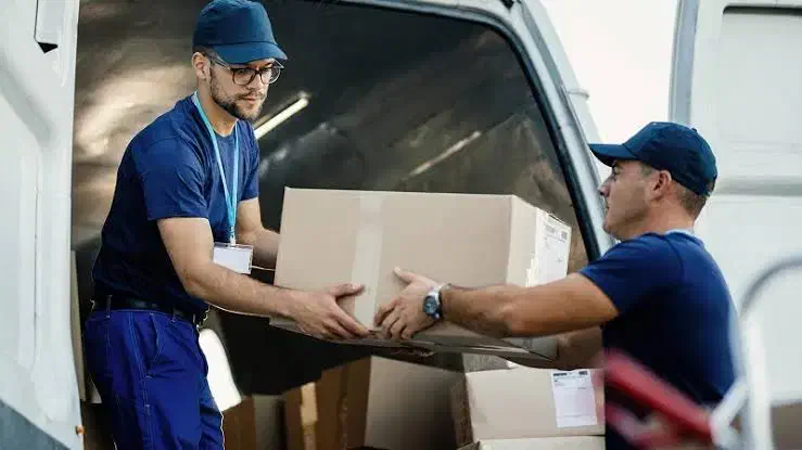 استخدام راننده و توزیع کننده مواد غذایی|استخدام حمل و نقل|گنبد کاووس, |دیوار