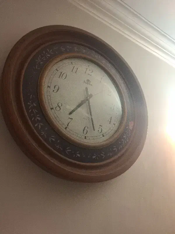 ساعت|ساعت دیواری و تزئینی|آمل, |دیوار