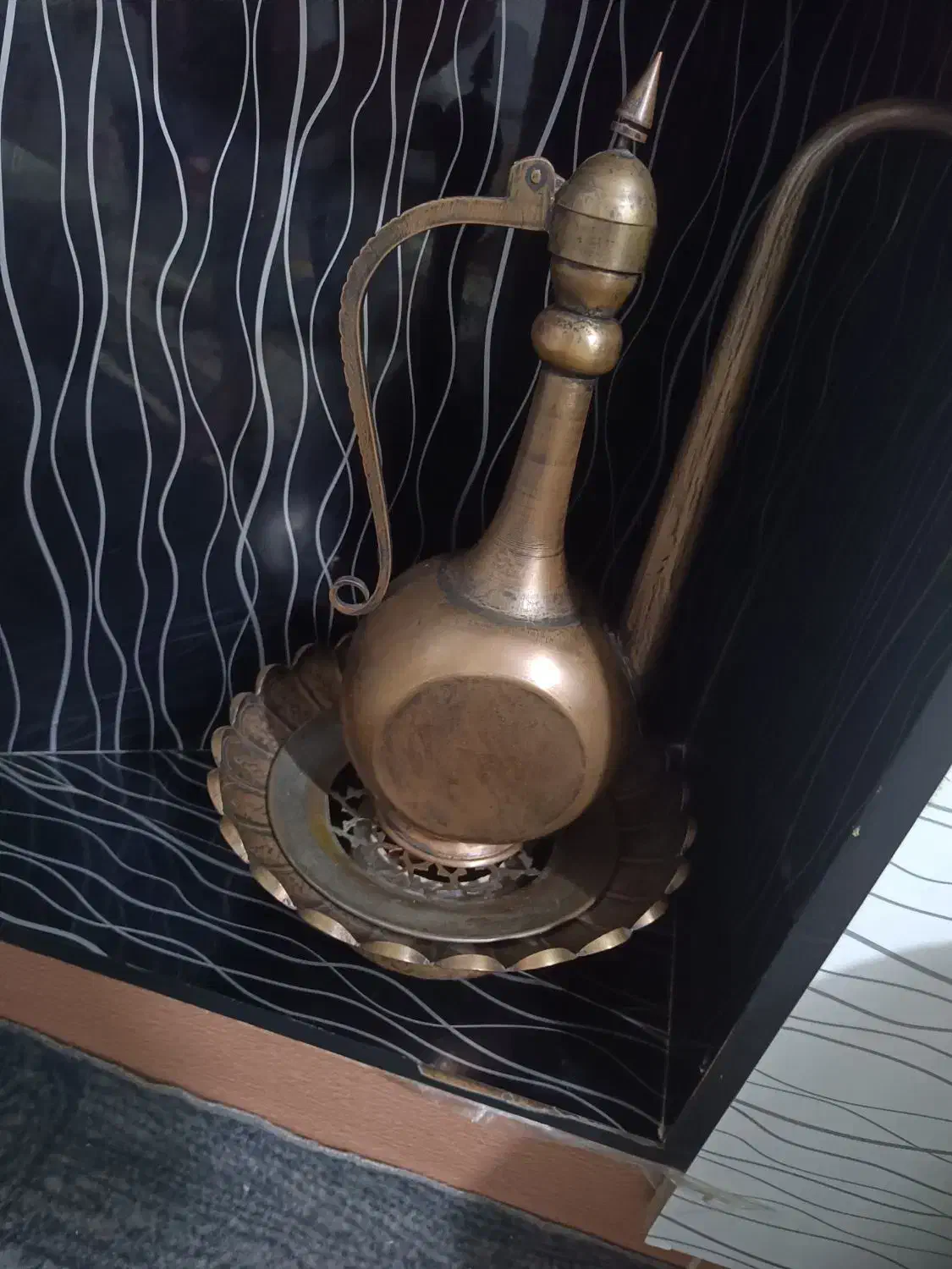 آفتابه لگن مسی قدیمی|کلکسیون اشیاء عتیقه|بیرجند, |دیوار